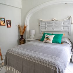 Cozy Guest Bedroom